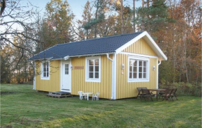 2 Bedroom Awesome Home In Silverdalen, Silverdalen